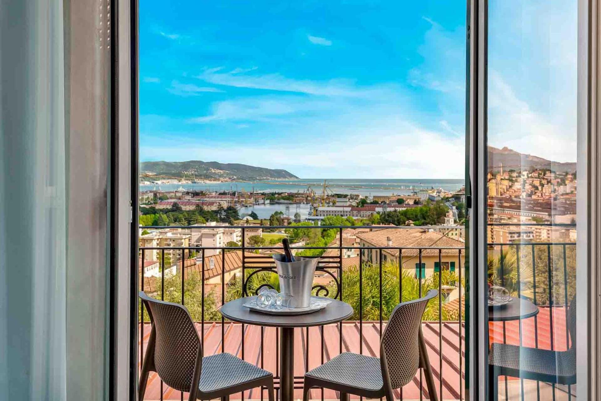 Dreams Guest House La Spezia Exterior photo